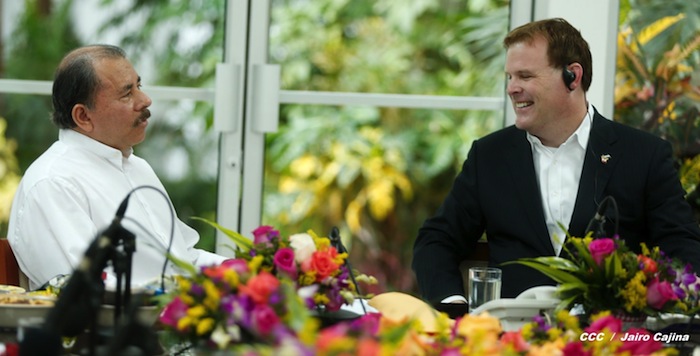 Presidente Daniel se reúne con Canciller de Canadá