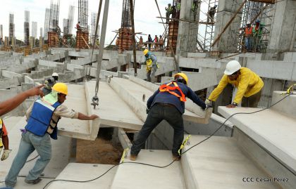 Recorrido por avances del Nuevo Estadio Nacional