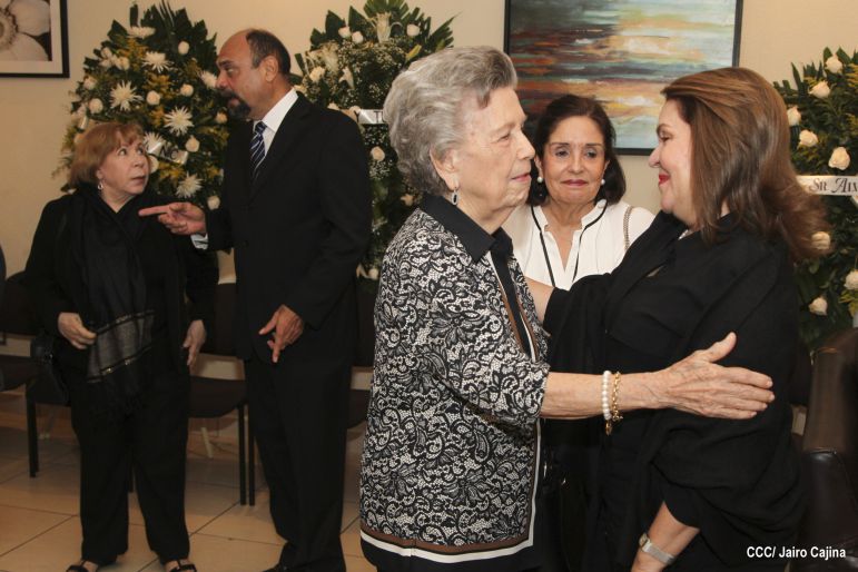 Vela del escritor y médico Fernando Silva