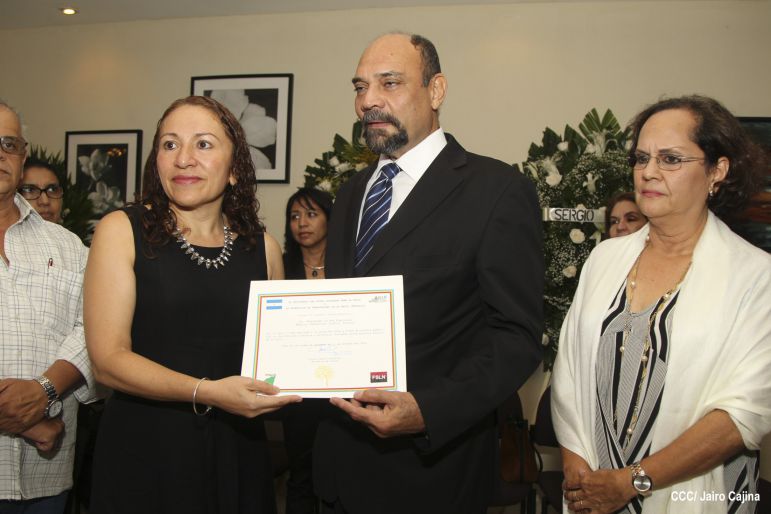 Vela del escritor y médico Fernando Silva