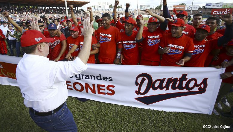 Dantos ganan Final del Pomares 2016