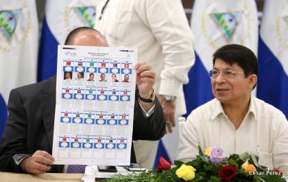 Autoridades nicaragüenses se reúnen con invitados y expertos electorales