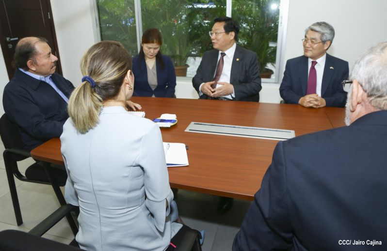 Presidente Daniel se reúne con Ministro de Comercio de la República de Corea, Hyunghwan JOO