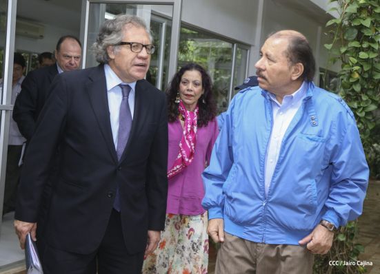 Presidente Daniel y Compañera reciben al Secretario General OEA, Luis Almagro