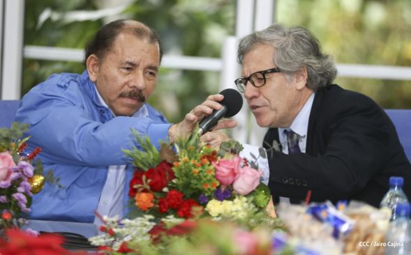 Presidente Daniel y Compañera reciben al Secretario General OEA, Luis Almagro