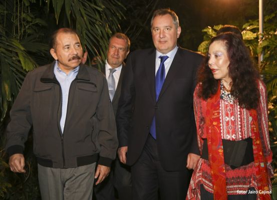 Daniel y Rosario se reúnen con Vice Primer Ministro de Rusia, Dmitri Rogozin
