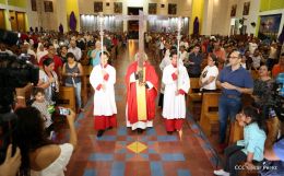 Celebran Liturgia de la Pasión y Muerte de Jesucristo