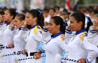 Desfile Patrio 2013