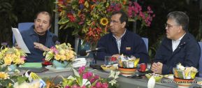 Daniel y Rosario se reúnen con Adán Chávez y Elias Jaua