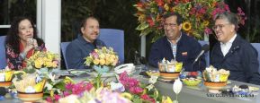 Daniel y Rosario se reúnen con Adán Chávez y Elias Jaua