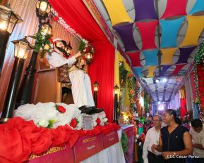 Inauguran exposición de los Santos Patronos