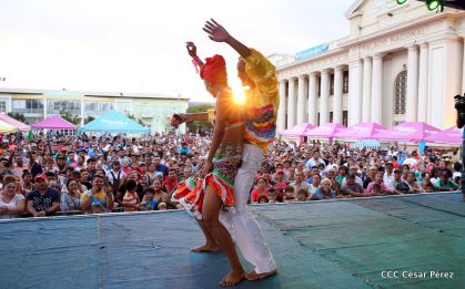 ¡Managua vibró al ritmo de Palo de Mayo!