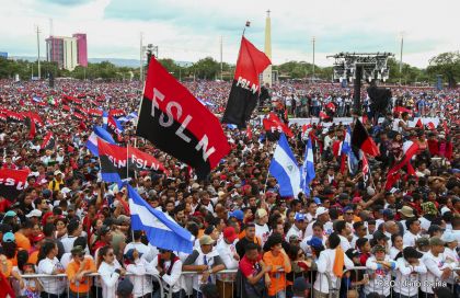 40/19 ¡Siempre Más Allá! celebrando la esperanza, el amor y la paz
