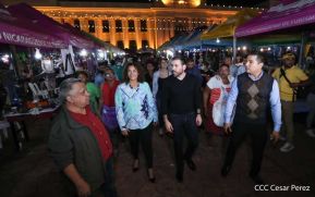 Feria del Comercio Navideño 2020 en Managua