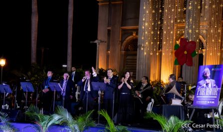 Por Amor: Nicaragua realiza concierto en homenaje a Armando Manzanero 