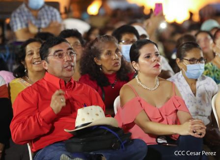 Por Amor: Nicaragua realiza concierto en homenaje a Armando Manzanero 