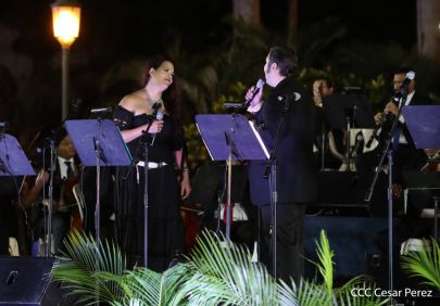 Homenaje musical a Armando Manzanero en la Plaza de la Revolución