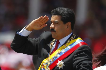 Desfile cívico-militar en honor al primer aniversario del tránsito a la inmortalidad de Chávez