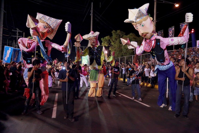 Carnaval Alegría por la Vida 2013