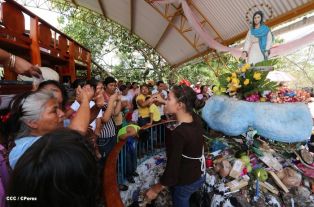 ¿Quién es la niña más guapa?, ¡la Virgencita de Cuapa!