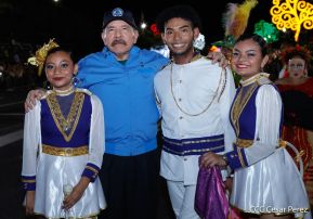 Desfile Escolar 2023 desde la Avenida de Bolívar a Chávez