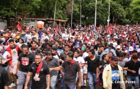 ¡Un Pueblo Unido Jamás Será Vencido! Caminata hacia la Hacienda El Vapor en honor a los Héroes y Mártires