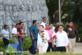 Nicaragua rinde honores al Comandante Carlos Fonseca Amador a 88 años de su natalicio 