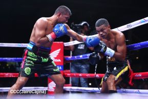Velada de Boxeo Regreso a Casa en el Polideportivo Alexis Arguello
