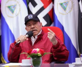 Acto de otorgamiento de los grados militares de Coronel General a mandos del Ejército de Nicaragua