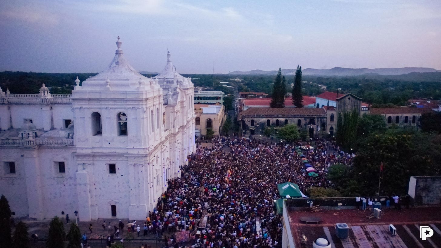 Tradición y fe: León vive la Gritería Chiquita en honor a la Virgen de la Asunción