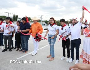 Entregamos a las familias nicaragüenses Paso a Desnivel Comandante Julio Buitrago Urroz