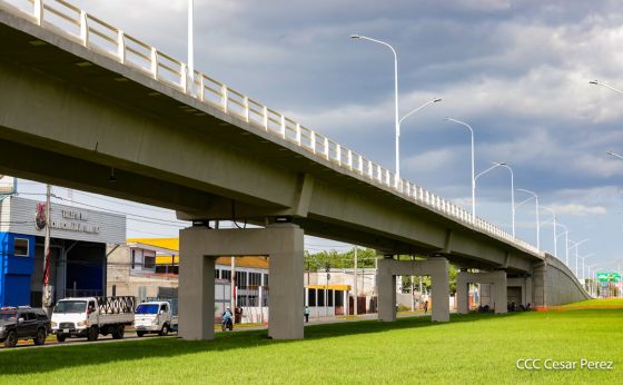 Entregamos a las familias nicaragüenses Paso a Desnivel Comandante Julio Buitrago Urroz