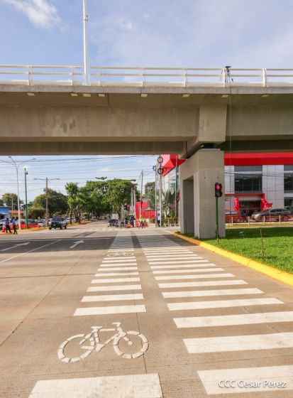 Entregamos a las familias nicaragüenses Paso a Desnivel Comandante Julio Buitrago Urroz