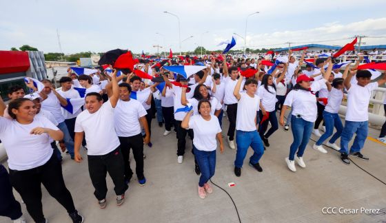 Entregamos a las familias nicaragüenses Paso a Desnivel Comandante Julio Buitrago Urroz
