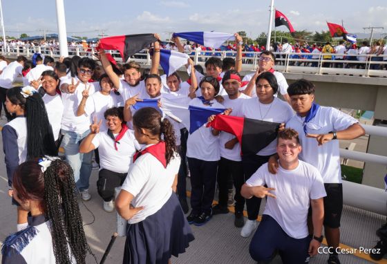 Entregamos a las familias nicaragüenses Paso a Desnivel Comandante Julio Buitrago Urroz