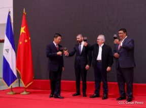 Recepción por el 80 aniversario de la Victoria de China en la Guerra de Resistencia contra la Agresión Japonesa