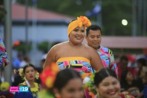 Gran Baile del Huipil en la Plaza Soberanía en Managua