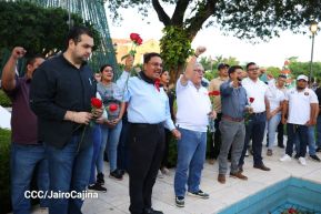 Conmemoración al Comandante Carlos Fonseca reúne a Juventud Sandinista y servidores públicos