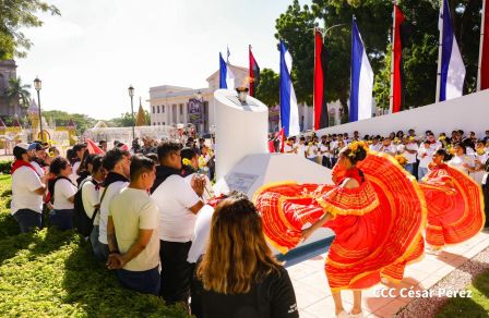 Conmemoración al Comandante Carlos Fonseca reúne a Juventud Sandinista y servidores públicos