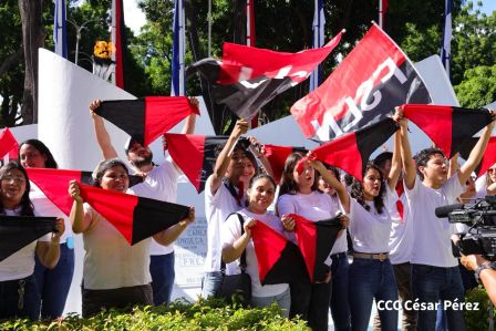 Conmemoración al Comandante Carlos Fonseca reúne a Juventud Sandinista y servidores públicos