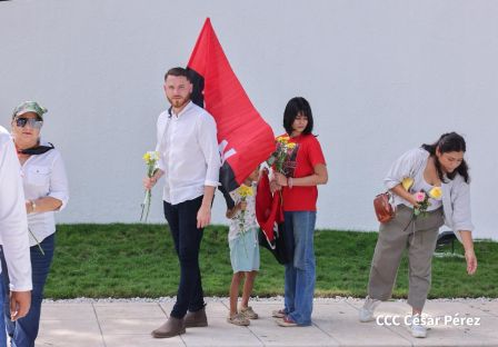 Conmemoración al Comandante Carlos Fonseca reúne a Juventud Sandinista y servidores públicos