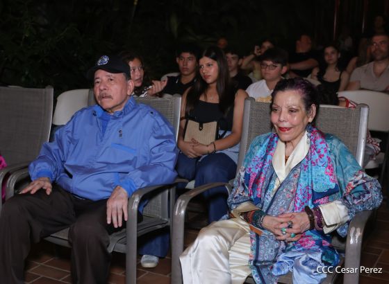 Copresidentes de Nicaragua, comandante Daniel Ortega y Compañera Rosario Murillo celebran la Purísima 