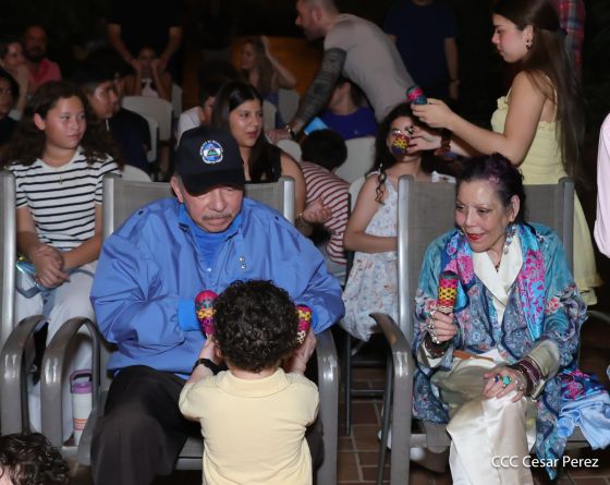 Copresidentes de Nicaragua, comandante Daniel Ortega y Compañera Rosario Murillo celebran la Purísima 