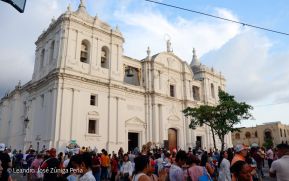 Nicaragua celebra la Purisima en honor a la Inmaculada Concepción de María