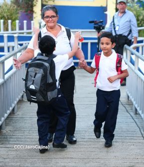 ¡Más y Más Victorias! Estudiantes de Nicaragua inician ciclo escolar 2026
