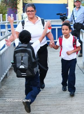 ¡Más y Más Victorias! Estudiantes de Nicaragua inician ciclo escolar 2026