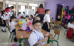 ¡Más y Más Victorias! Estudiantes de Nicaragua inician ciclo escolar 2026
