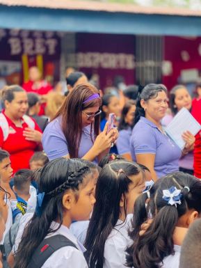 ¡Más y Más Victorias! Estudiantes de Nicaragua inician ciclo escolar 2026