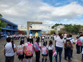 ¡Más y Más Victorias! Estudiantes de Nicaragua inician ciclo escolar 2026