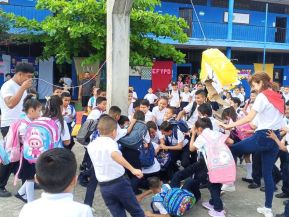 ¡Más y Más Victorias! Estudiantes de Nicaragua inician ciclo escolar 2026